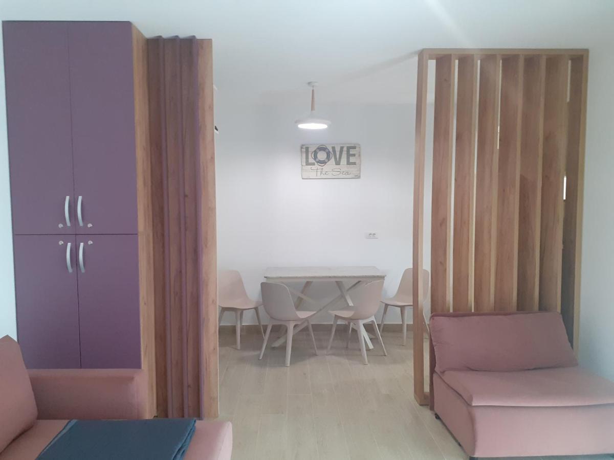 Matteo 2 Apartments: Marina Surf Residence with Sea Views Navodari Exterior photo