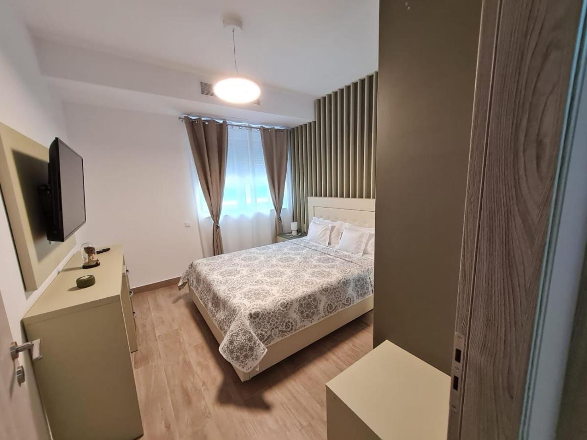 Matteo 2 Apartments: Marina Surf Residence with Sea Views Navodari Exterior photo